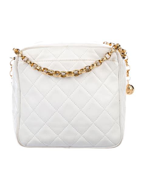 chanel daily zip crossbody|Chanel crossbody bag white.